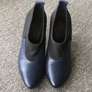 Via Spiga Bayne Leather Block Heel pump